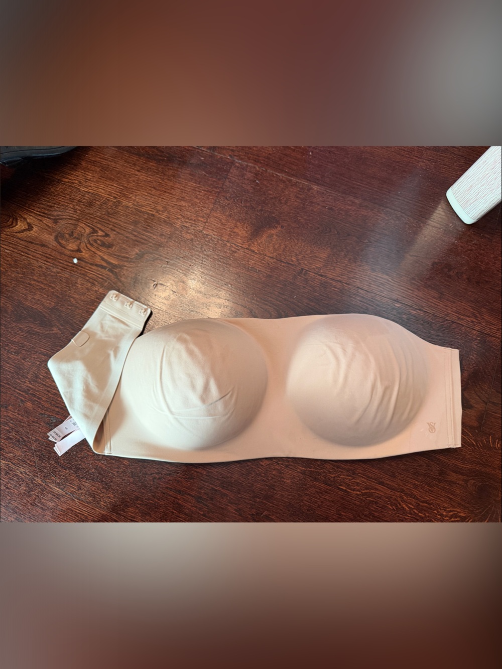 Victoria's Secret Strapless Seamless Bandeau Bra - Cream